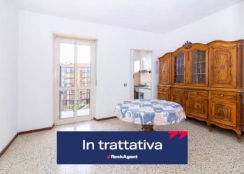 Camera da letto - Trilocale via Andrea Provana, 25, Collegno - foto 2