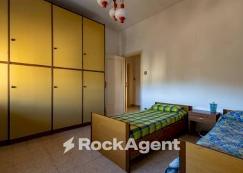 Camera da letto - Quadrilocale via Madonna dei Cieli 40/a, Catanzaro - foto 24