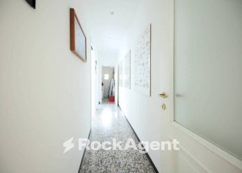 Corridoio - Appartamento via Gio Bono Ferrari, Camogli - foto 15