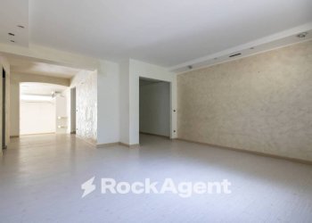 Stanza non arredata - Shop via Risorgimento, 114, Borgia - photo 15