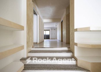 Interno palazzo - Shop via Risorgimento, 114, Borgia - photo 20