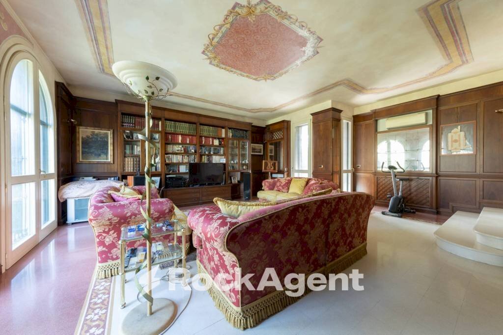 Salone - Villa corso Genova, 242, Vigevano - foto 3