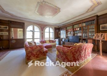 Salone - Villa corso Genova, 242, Vigevano - foto 1