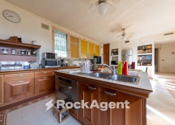 Cucina - Villa corso Genova, 242, Vigevano - foto 12