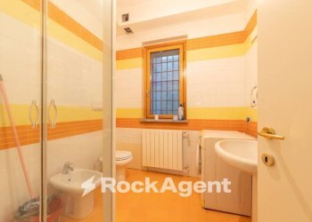 Bagno - Villa corso Genova, 242, Vigevano - foto 29