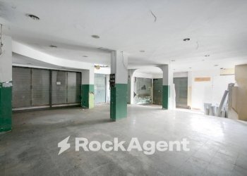 Interno non residenziale - Negozio via Eugenio Torelli Viollier, 63, Roma - foto 5