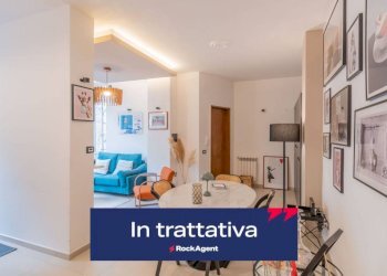 Interno non residenziale - Bilocale via Francesco Petrarca, 141, Napoli (zona Posillipo) - foto 2