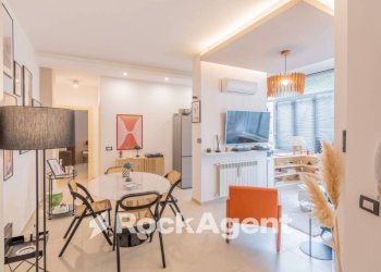 Salone - Bilocale via Francesco Petrarca, 141, Napoli (zona Posillipo) - foto 7