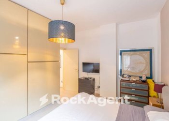 Camera da letto - Bilocale via Francesco Petrarca, 141, Napoli (zona Posillipo) - foto 14