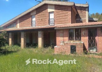 Facciata - Terreno edificabile via Antonio Zanoni, 49, Roma - foto 8