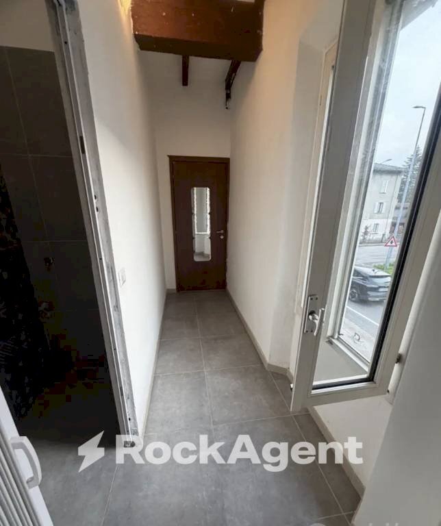 Corridoio - Appartamento via Toschi, Reggio nell'Emilia - foto 3