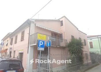Facciata - Trilocale via Giuseppe Giusti 1, Senigallia - foto 2