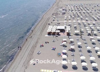 Zona - Attività Commerciale Lungomare Adriatico, Chioggia - foto 1