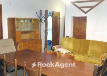 Salone - Two-room apartment via Camponocecchio 15, Genga - photo 13