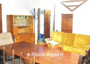 Salone - Two-room apartment via Camponocecchio 15, Genga - photo 14