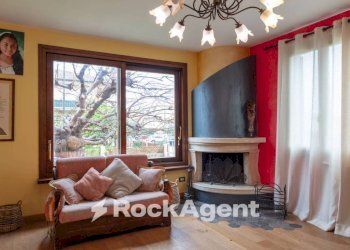 Salone - Villa via Perugia, 2A, Castagneto Carducci - foto 3