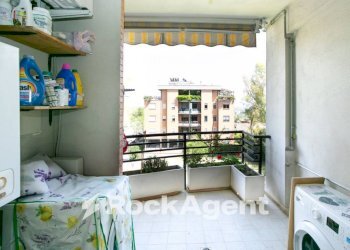 Camera da letto - Trilocale via Generale Giuseppe Valle, 42, Roma - foto 10