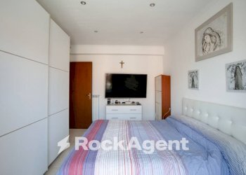 Camera da letto - Trilocale via Generale Giuseppe Valle, 42, Roma - foto 15