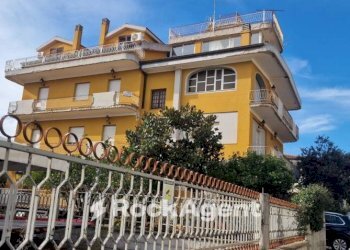 Zona - Ufficio via Mazzini, 73, Montepaone - foto 3
