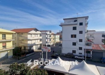 Vista - Ufficio via Mazzini, 73, Montepaone - foto 11