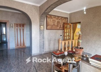 Interno palazzo - Ufficio via Mazzini, 73, Montepaone - foto 27