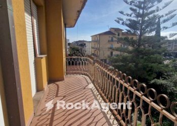 Terrazzo - Ufficio via Mazzini, 73, Montepaone - foto 32