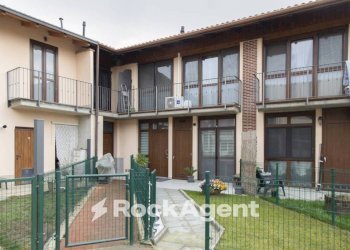 Facciata - Villa a Schiera via Venaria, 87, Collegno - foto 2
