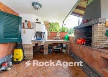 Giardino - Villa via Pietro Maroncelli, 8, Trecastagni - foto 4