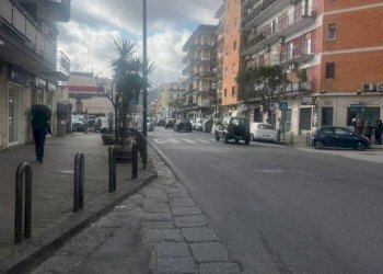 Zona - Shop via Servio Tullio, Napoli (neighborhood Soccavo) - photo 8