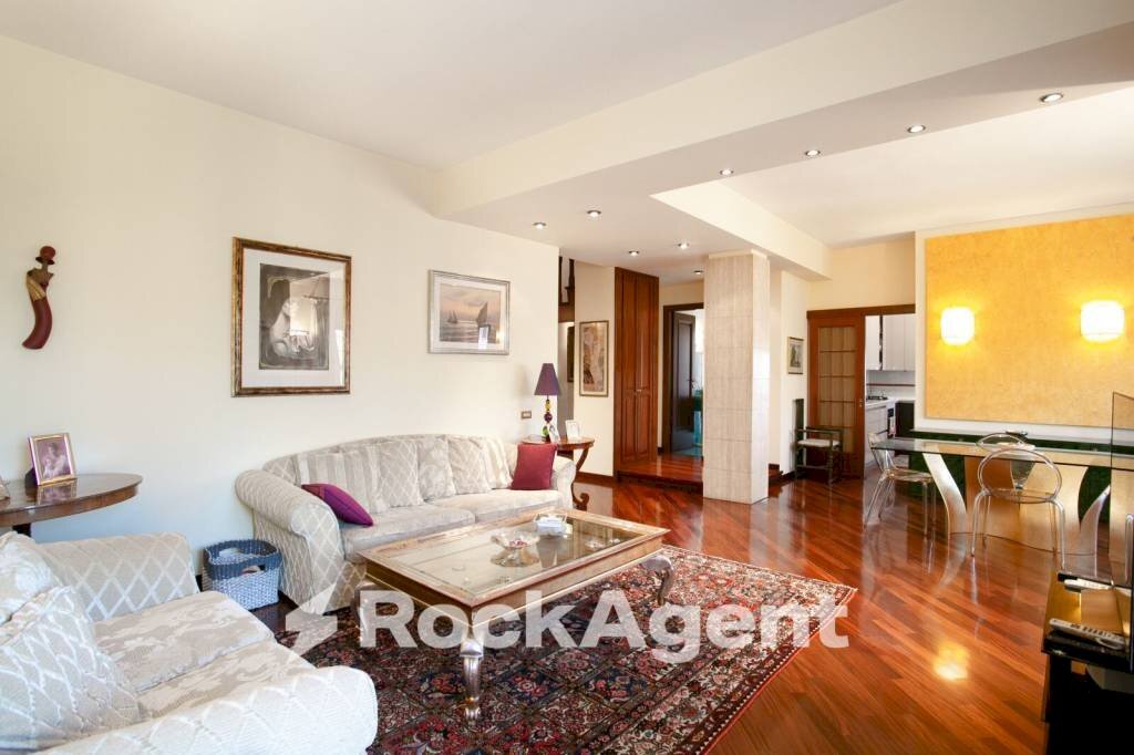 Salone - Attic via Francesco D'Ovidio, Roma - photo 1