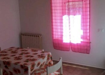 Salone - Rustico Urbino - foto 3