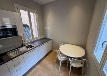 cucina - Appartamento via De' Buttieri, Bologna (zona Centro Storico) - foto 8