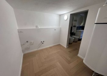 cabina armadio - Appartamento via De' Buttieri, Bologna (zona Centro Storico) - foto 24