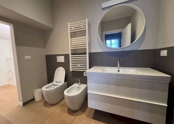 bagno - Appartamento via De' Buttieri, Bologna (zona Centro Storico) - foto 30