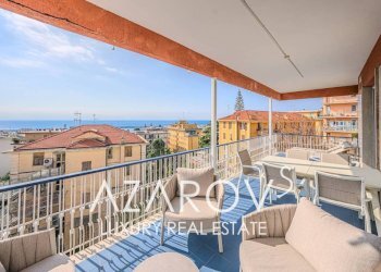 Terrazzo - Trilocale via Valle del Ponte, 44, Sanremo - foto 1