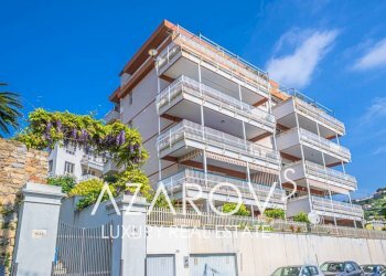 Facciata - Trilocale via Valle del Ponte, 44, Sanremo - foto 2