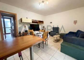 Salone - Bilocale via Fratelli Garavini, Russi - foto 3