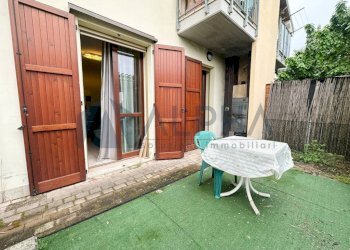 Giardino - Bilocale via Fratelli Garavini, Russi - foto 9