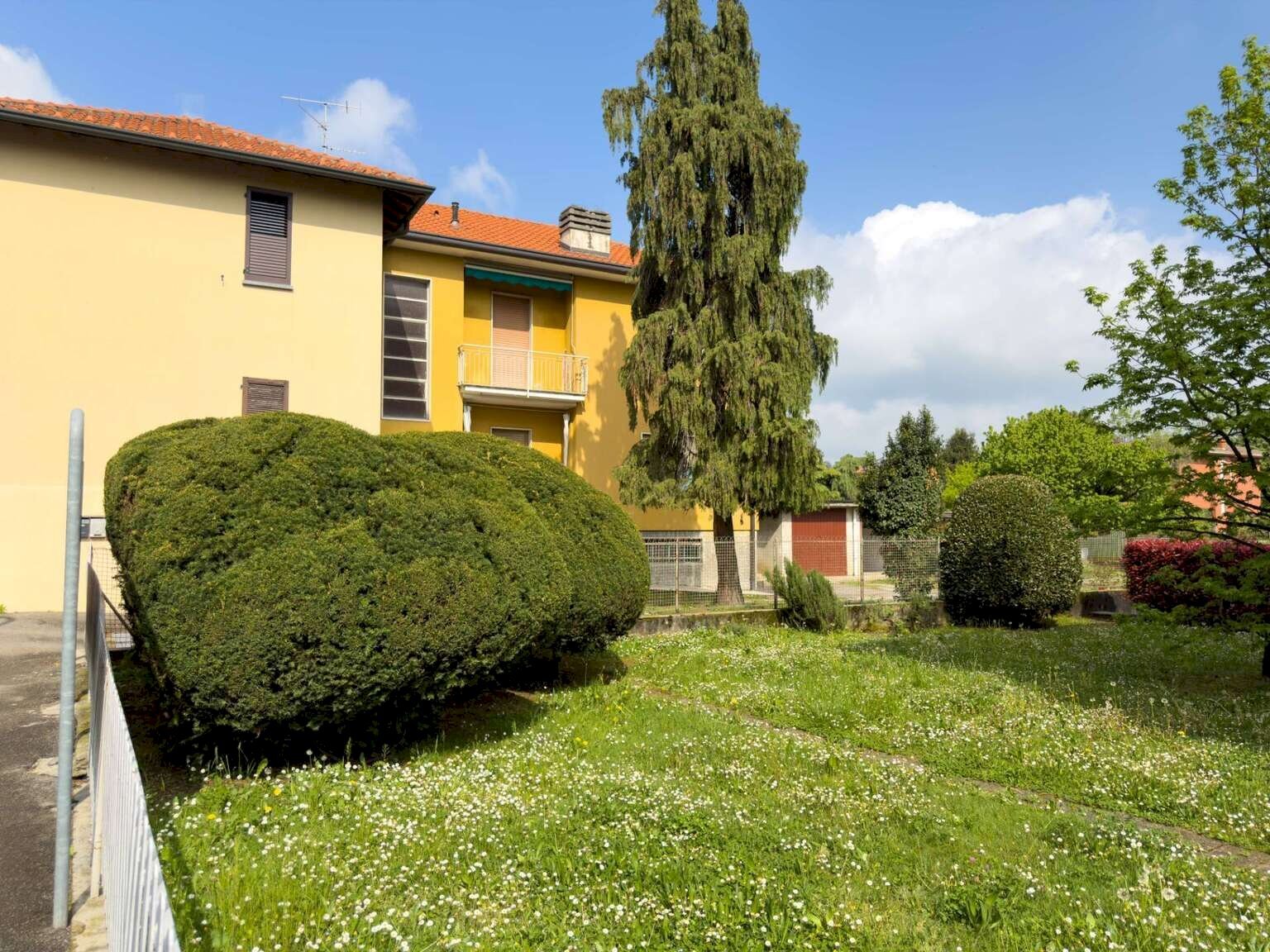 Trilocale Ronco Briantino - foto 1