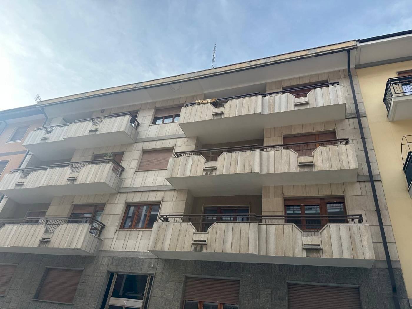 Four-room apartment Via Giacinto Castellani, Cuneo (neighborhood Gramsci) - photo 2