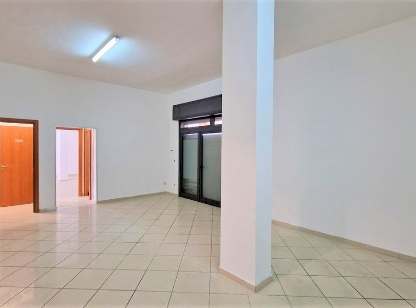 Locale Commerciale Mondragone - foto 3