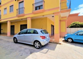 Locale Commerciale Mondragone - foto 9