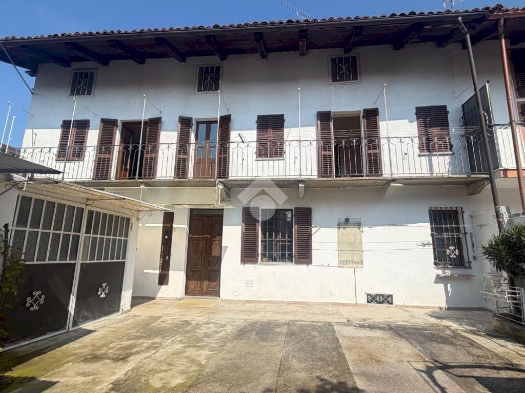 Casa semi indipendente Via Papa Giovanni XXIII, Lauriano - foto 2