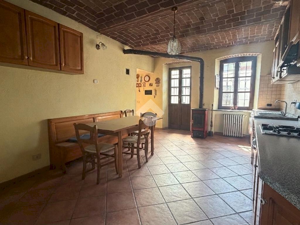 Casa semi indipendente Via Papa Giovanni XXIII, Lauriano - foto 3