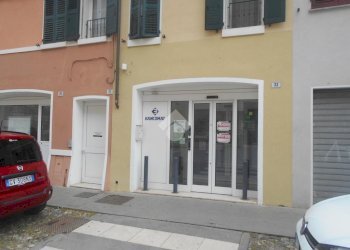 Shop Piazza XX settembre, Comacchio - photo 2