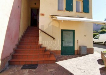 Scala - Casa indipendente via delle Pozzette, 7, Verucchio - foto 2