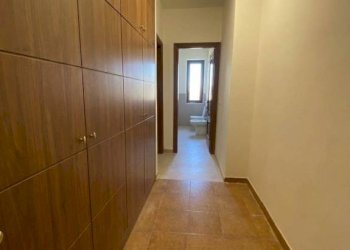 Corridoio - Appartamento via San Michele, 7, Niella Tanaro - foto 7