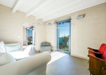 Salone - Appartamento via Maggiolo di Nervi, Genova (zona Nervi) - foto 3