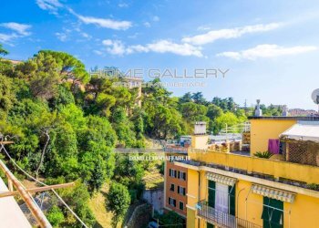 Vista - Trilocale via Donghi, Genova (zona Marassi) - foto 17