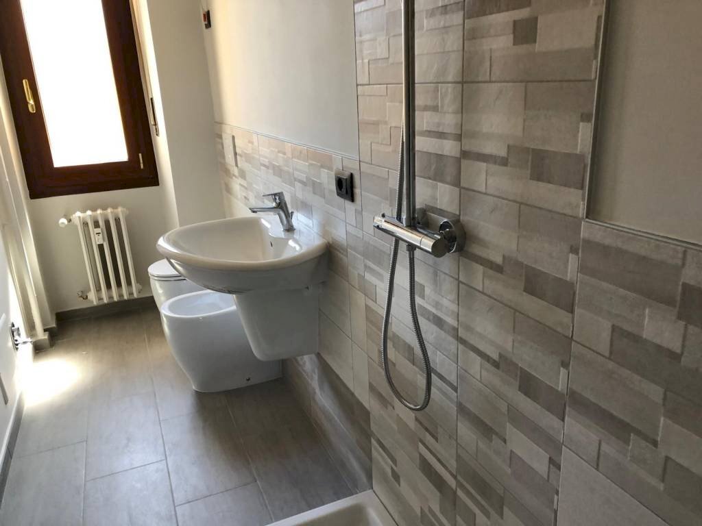 Bagno - Two-room apartment corso Toscana, 85, Torino - photo 2